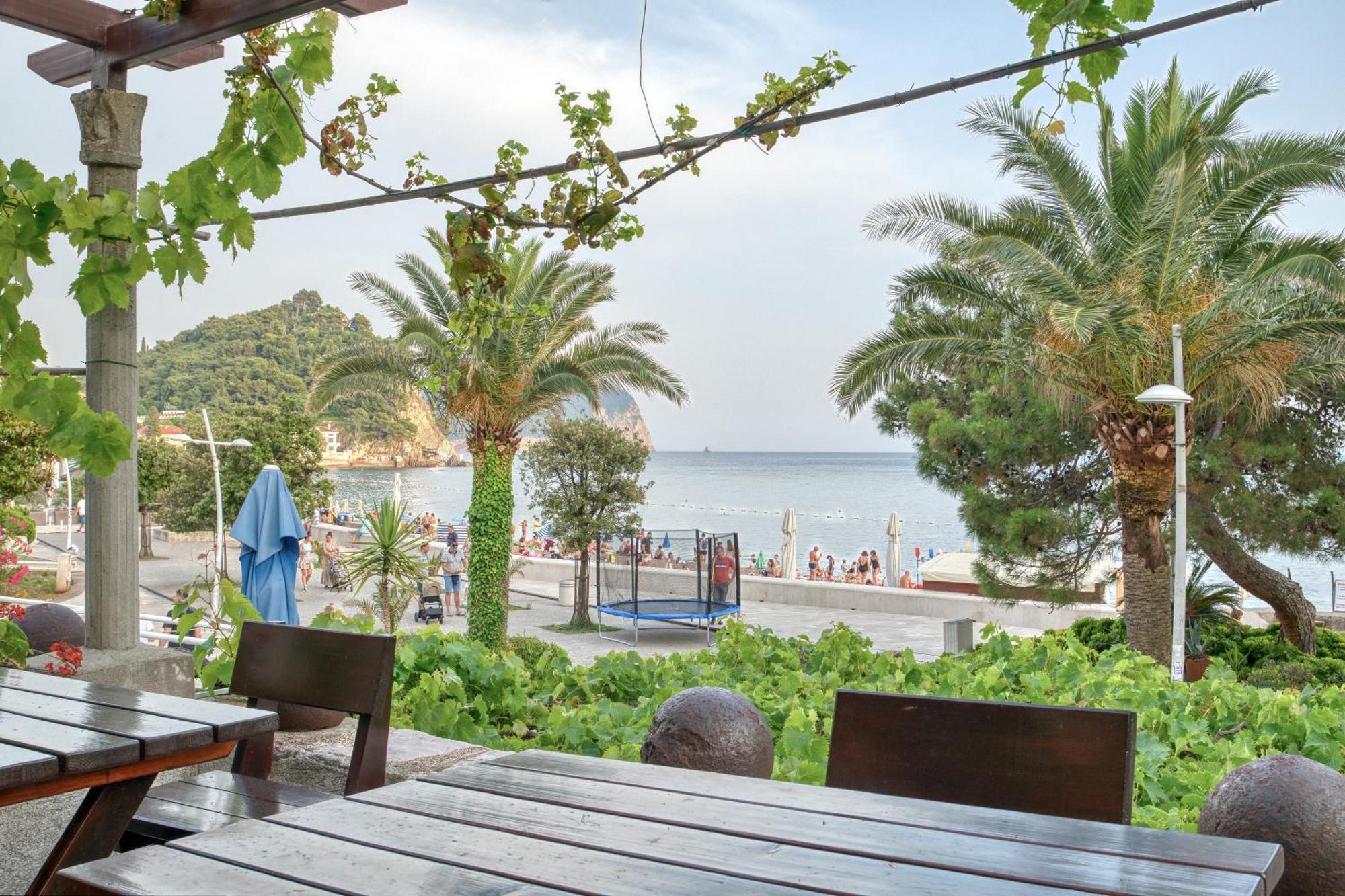 Sm Beach Residence Petrovac Екстер'єр фото
